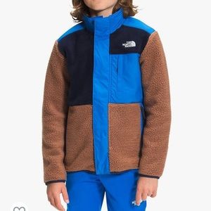 Boys XL 18/20 north face fleece